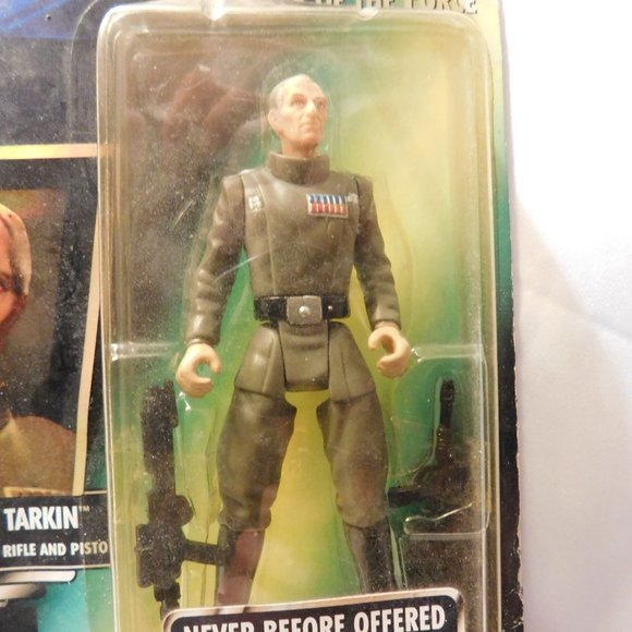 Star Wars Power of the Force Grand Moff Tarkin Action Figure 1996 - Picture 5 of 7